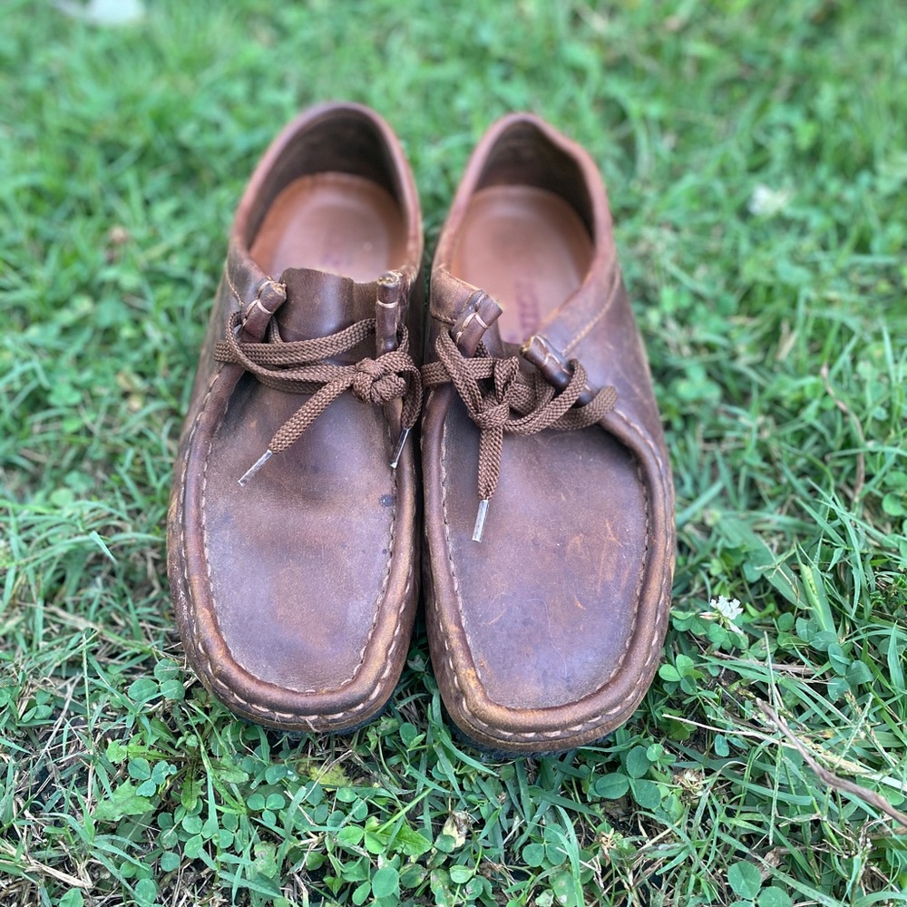 Clarks wallabees for men size 7
